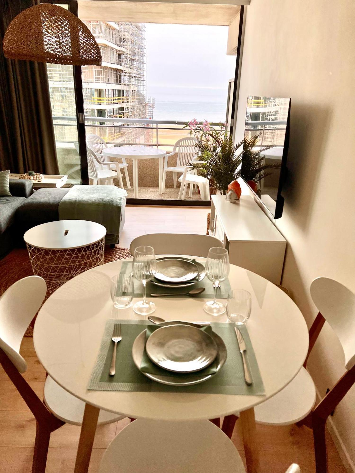 Studio Sea View - Royal Ascot Oostende Bagian luar foto